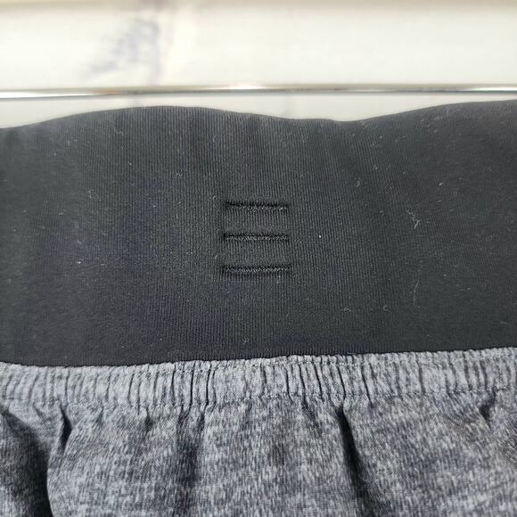 Lululemon Shorts Mens M T.H.E. Linerless Workout Athletic Gym Run athleisure - Picture 8 of 10